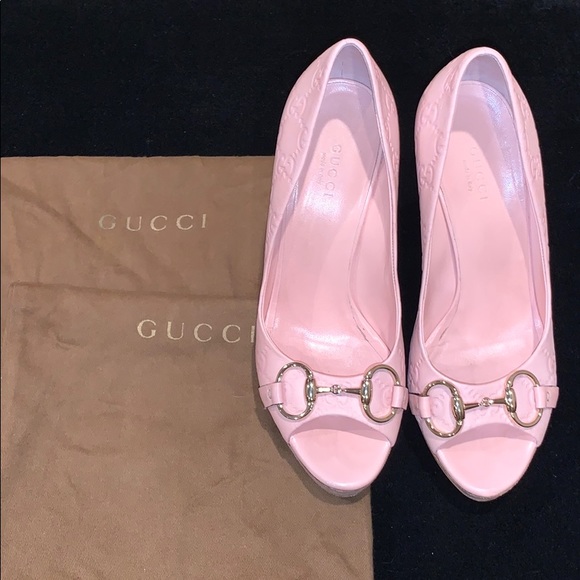 Gucci Heels - Picture 16 of 16